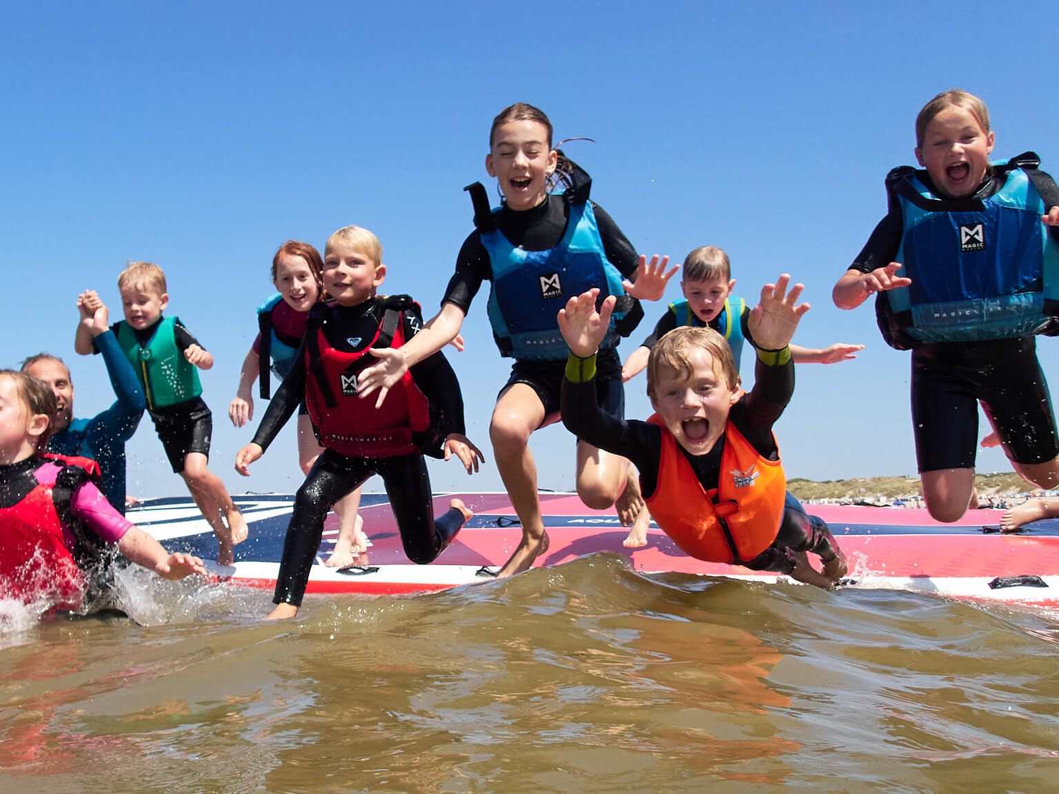 twinsclub surfclub bredene